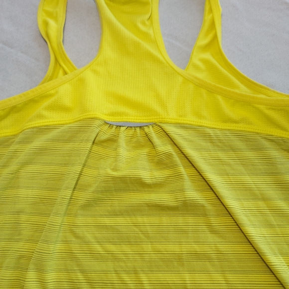 Diadora Yellow Lightweight Athletic Running Tank Top Shirt, XS - Picture 7 of 8
